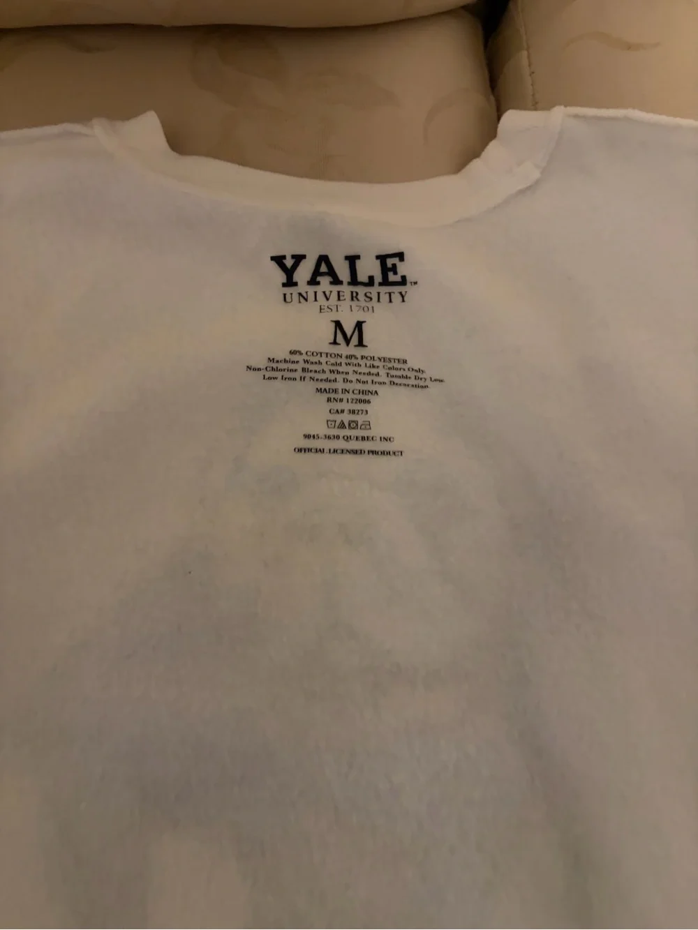 Rare Yale university sweatshirt size medium bulldog